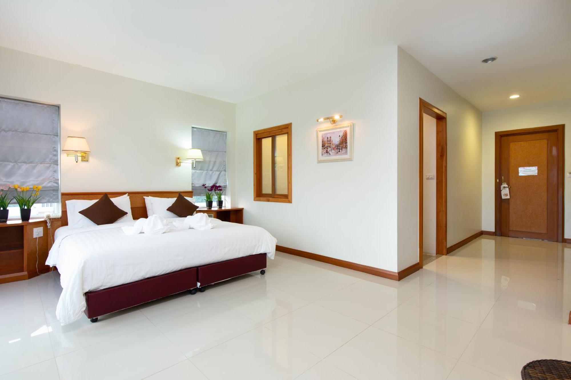 Kanchanaburi City Hotel Екстер'єр фото