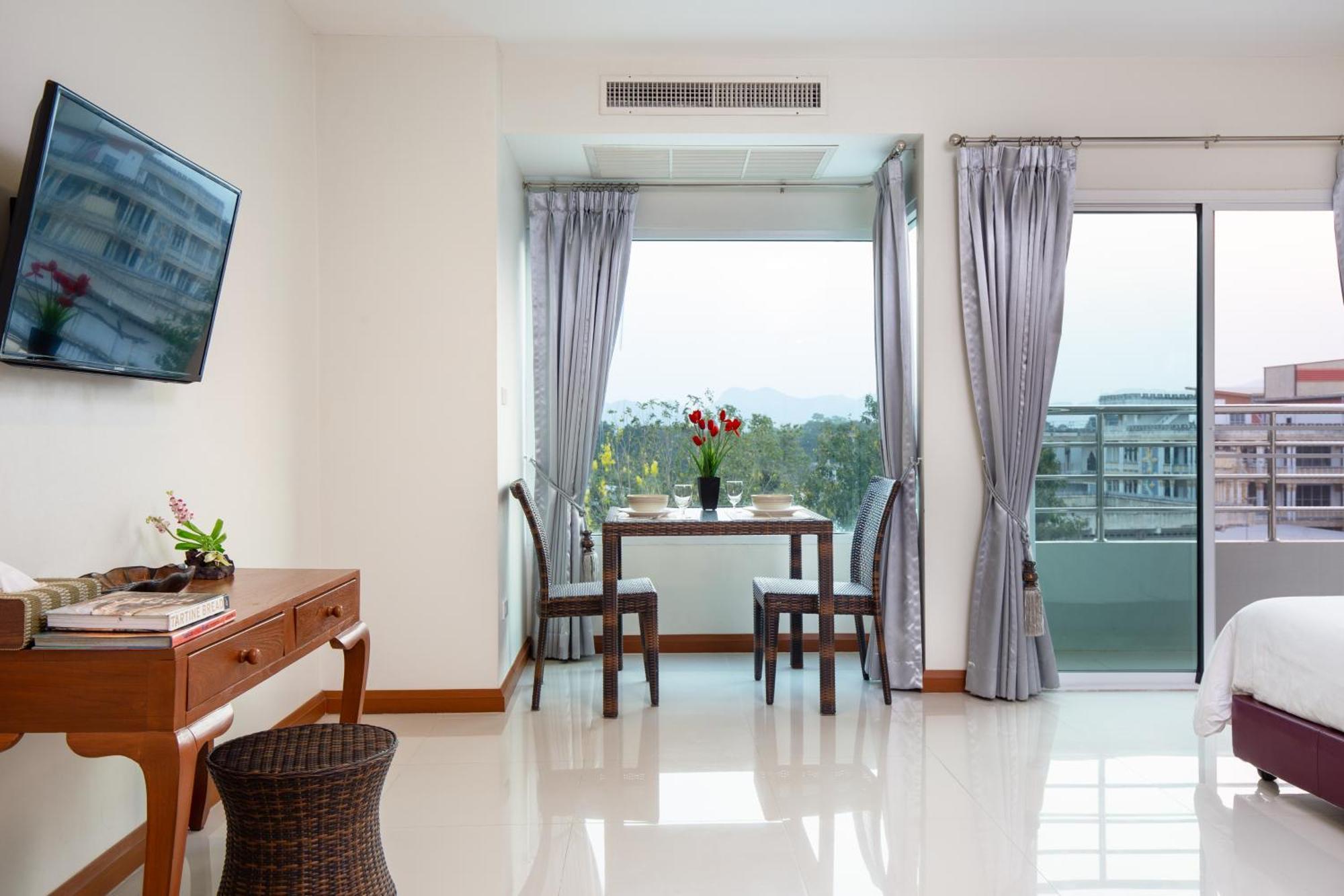 Kanchanaburi City Hotel Екстер'єр фото