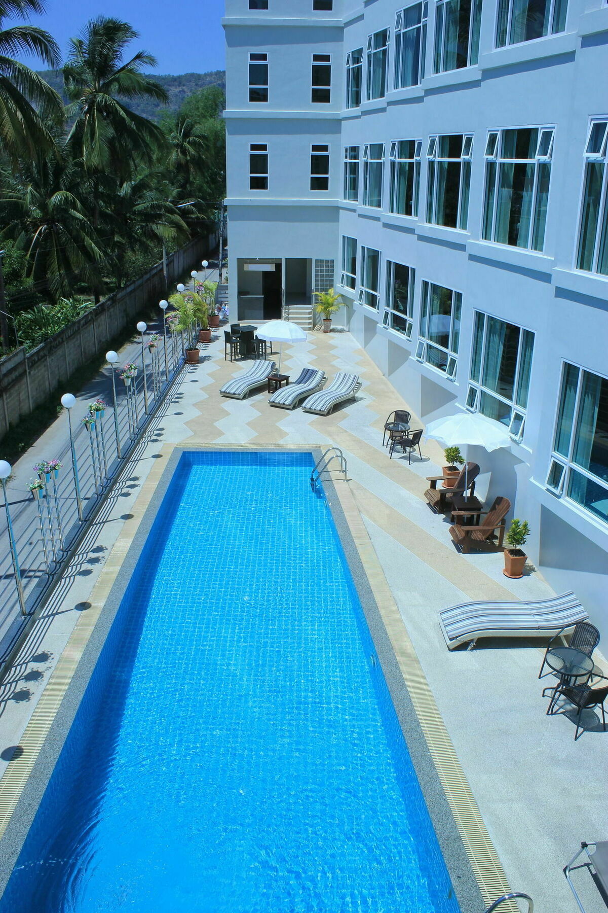 Kanchanaburi City Hotel Екстер'єр фото